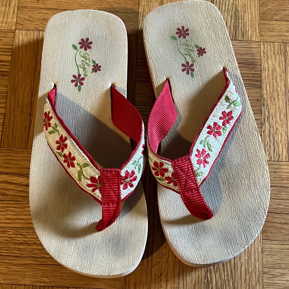 Flojos Red Floral Embroidered Sandals Flip Flops